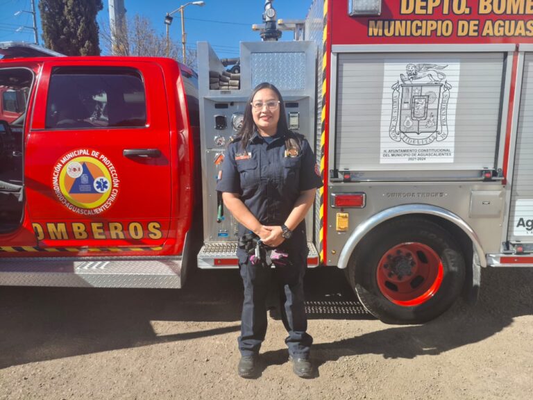 Vocación, entrega y familia: la historia de Susana López, bombera de Aguascalientes
