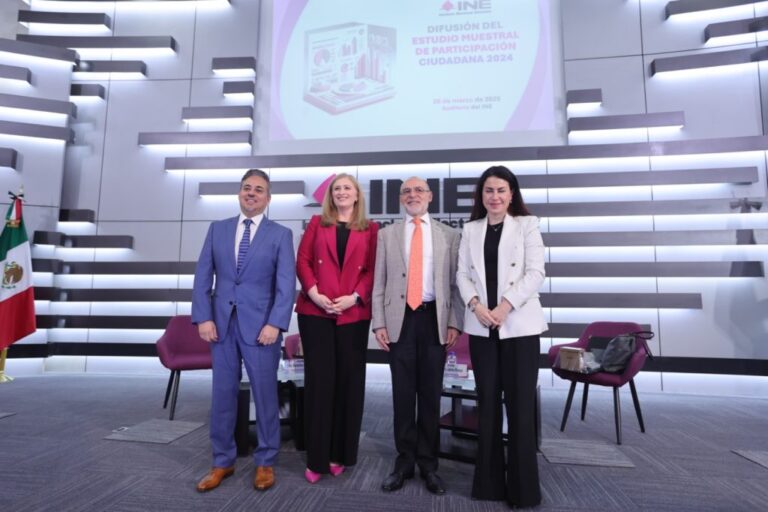 Mujeres participan más que hombres en los procesos electorales en México