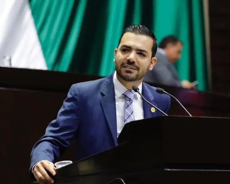 El poder sin límites lleva al autoritarismo: José Elías Lixa