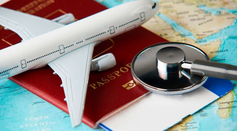 Ante impacto arancelario, impulsan el turismo médico seguro