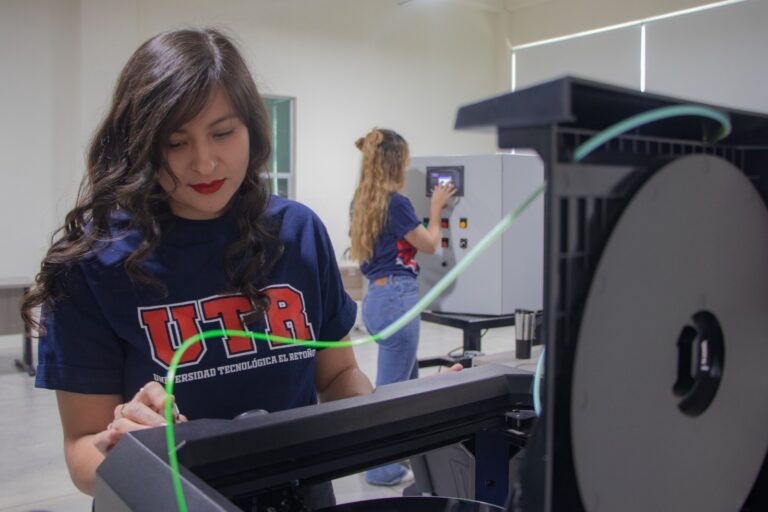 La UTR aplicará examen de admisión este sábado 29 de marzo