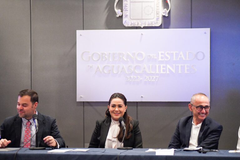 Gobernadora de Aguascalientes se reúne con empresas exportadoras