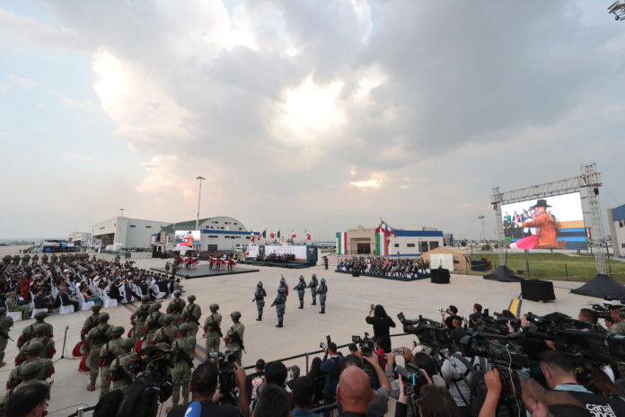 Inaugura presidenta Feria Aeroespacial México 2025
