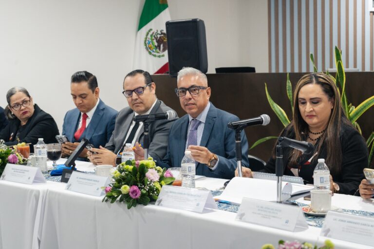 Salió “aviador” el comisionado presidente del Comité de Participación Ciudadana en Aguascalientes