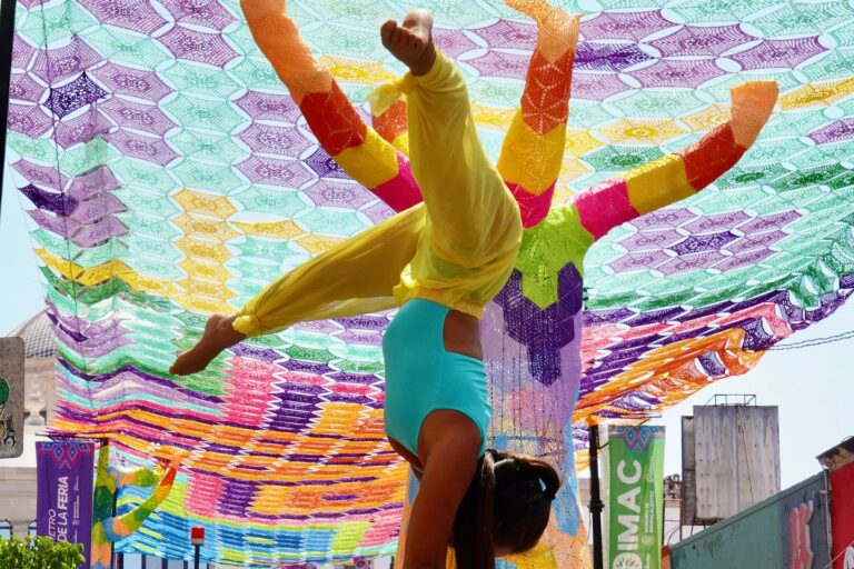 Arte urbano y cultura se apoderan del andador Carranza durante la FNSM 