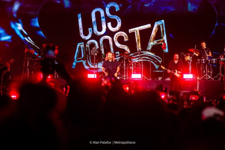Noche de baladas y nostalgia con Los Acosta en la Feria de San Marcos