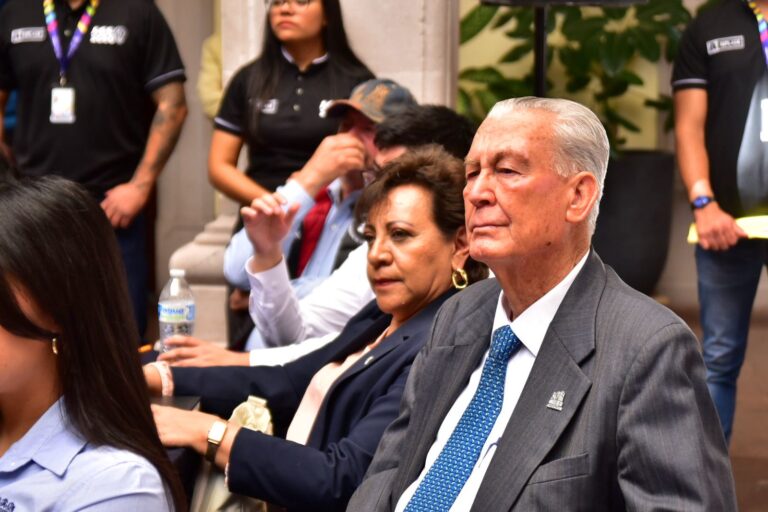 Cambiar la fiesta brava impactaría a toda la cadena productiva: Roberto Díaz Ruíz