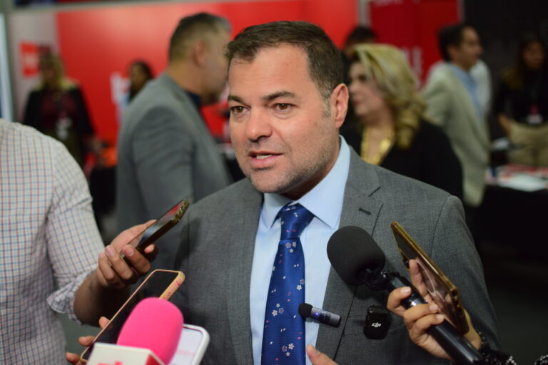 Evitan estallamiento de huelga en UNIPRES ante paro de labores