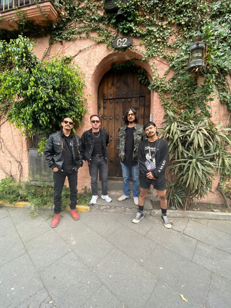 Colores Santos, una experiencia musical que trasciende géneros