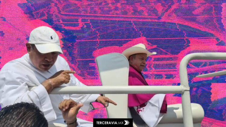 Arzobispo de Tuxtla Gutiérrez pide disculpas tras usar papamóvil en pleno funeral del papa Francisco