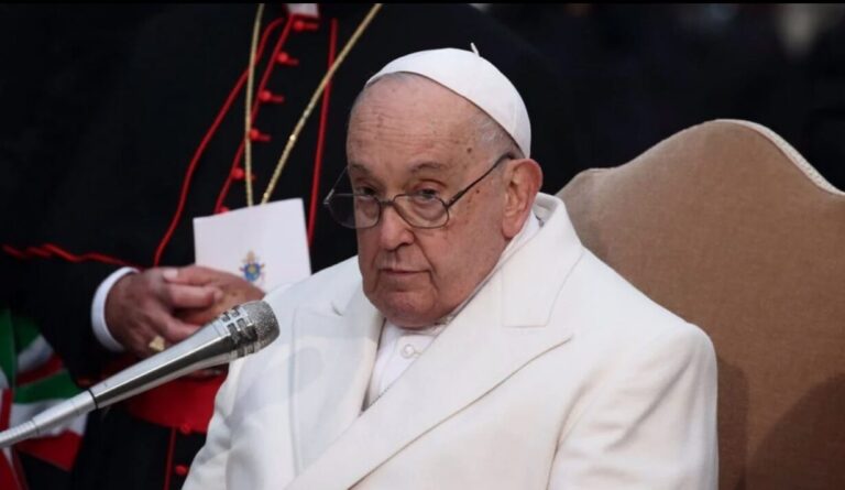 Francisco cambió la posición de la Iglesia sobre la pena de muerte, pero mantuvo la del aborto