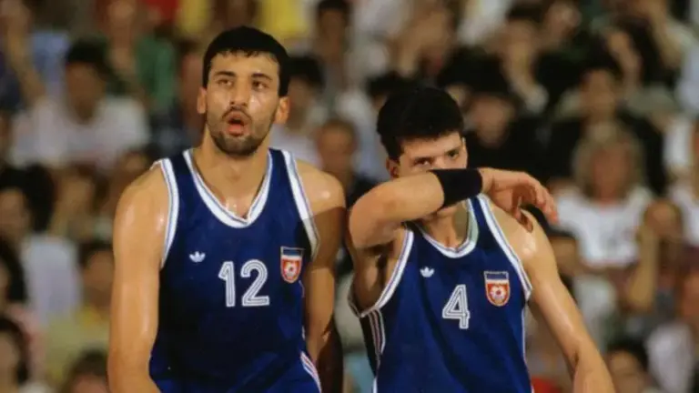 Divac y Petrović: Hermanos en la cancha, separados por una bandera y una guerra