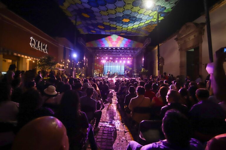 Noche de blues en el Corredor Cultural Carranza en Aguascalientes