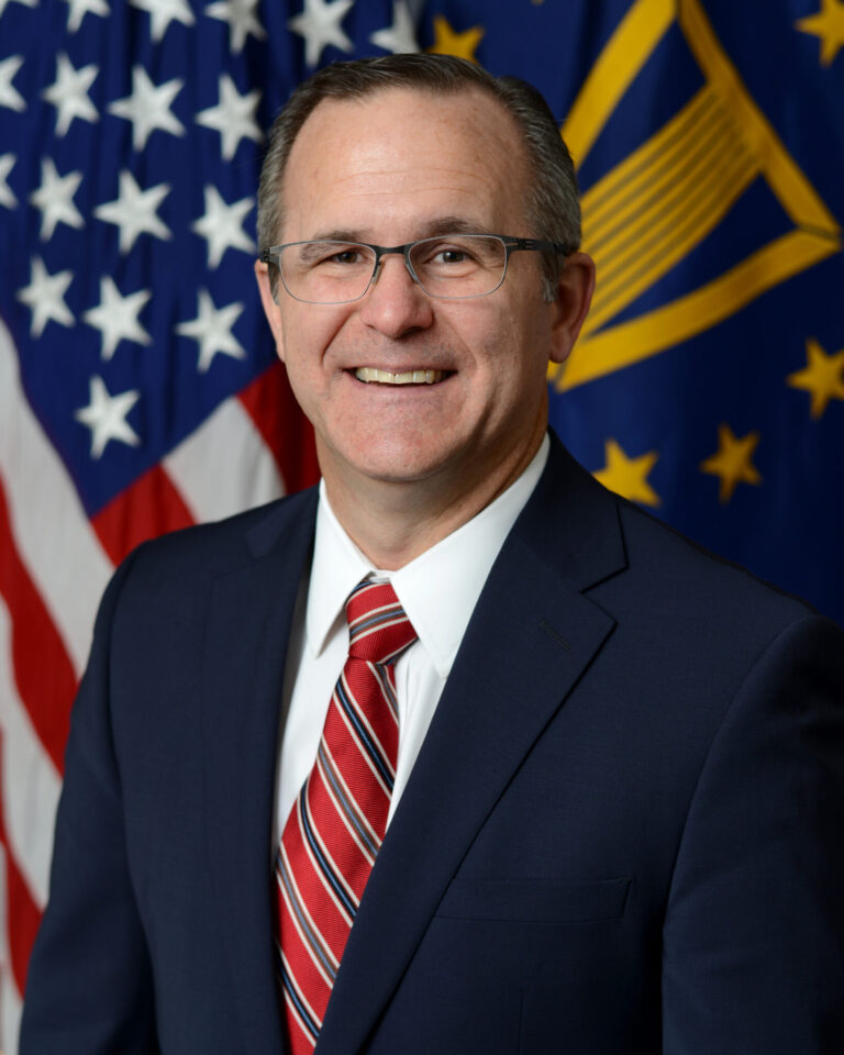 Estados Unidos no puede atacar con drones a cárteles mexicanos, afirma alto funcionario del Pentágono