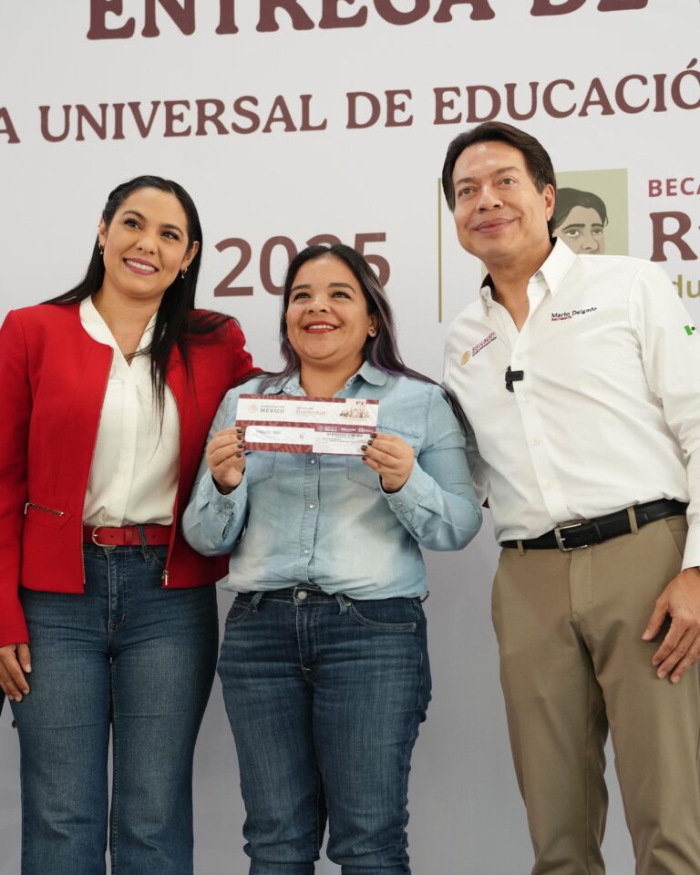 Se han entregado más de 5 millones de becas “Rita Cetina” a nivel nacional