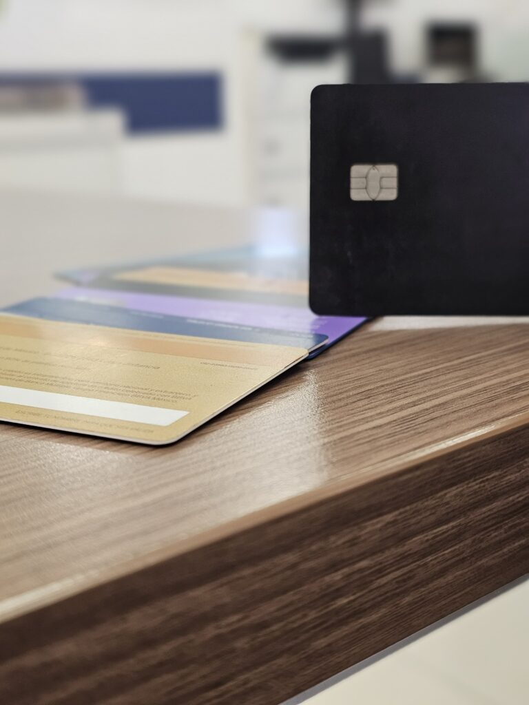 Sano manejo de tarjetas de crédito puede abrir puertas a los jóvenes: docente de la UAA