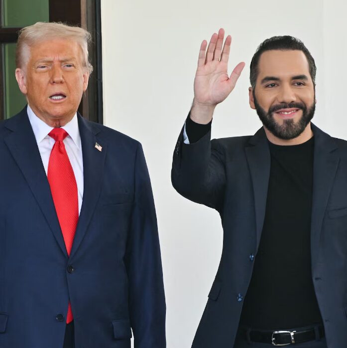 Trump sugiere deportar criminales, incluso ciudadanos estadounidenses, a cárceles en El Salvador