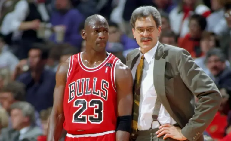 Phil Jackson: El arquitecto del éxito en la NBA