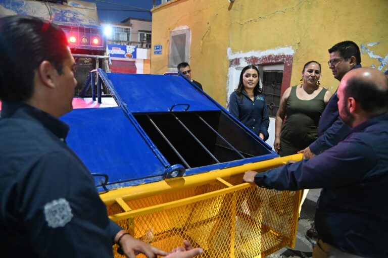 Ayuntamiento de Jesús María instala prototipo de contenedor para mejorar el manejo de residuos y evitar incendios