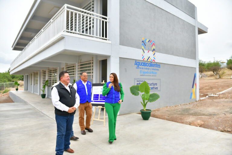 La gobernadora de Aguascalientes Teresa Jiménez supervisó obras del nuevo Conalep en Villa Juárez, Asientos