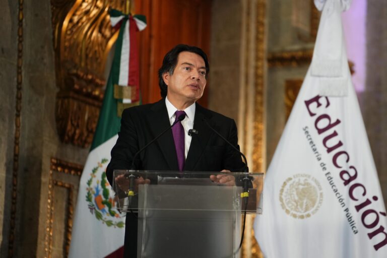 SEP destaca los 89 años de innovación y compromiso social del Instituto Politécnico Nacional