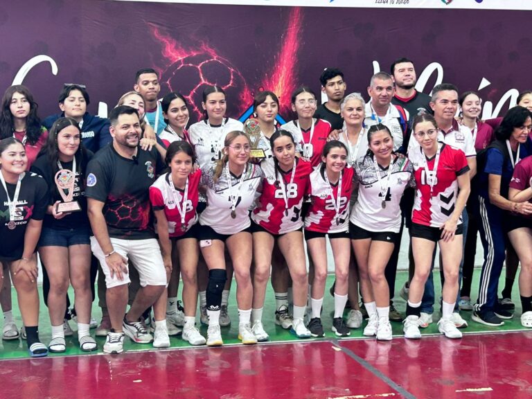 Atletas de handball de Aguascalientes lucen en competencia nacional