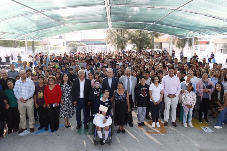 Alumnos destacados participan en la segunda fase de la olimpiada del conocimiento infantil 2025