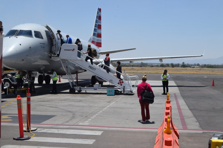 Una segunda aerolínea ofrecería vuelos a la Ciudad de México