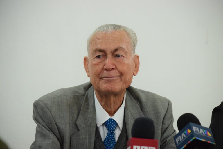 El huachicoleo sigue latente en México: Roberto Díaz