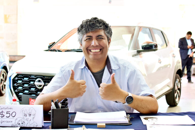 Alejandro Altamirano: el caricaturista aguascalentense que hizo historia con un Récord Guinness