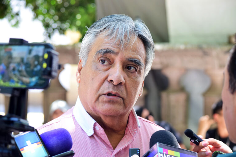 Sindicato de Meseros llama a contratar personal capacitado y organizado para evitar riesgos laborales