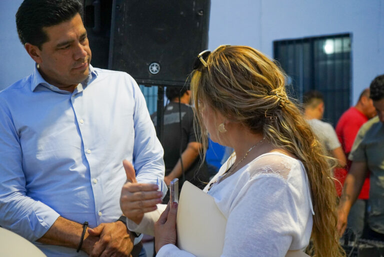 El alcalde se reúne con vecinos de la colonia Insurgentes en Aguascalientes