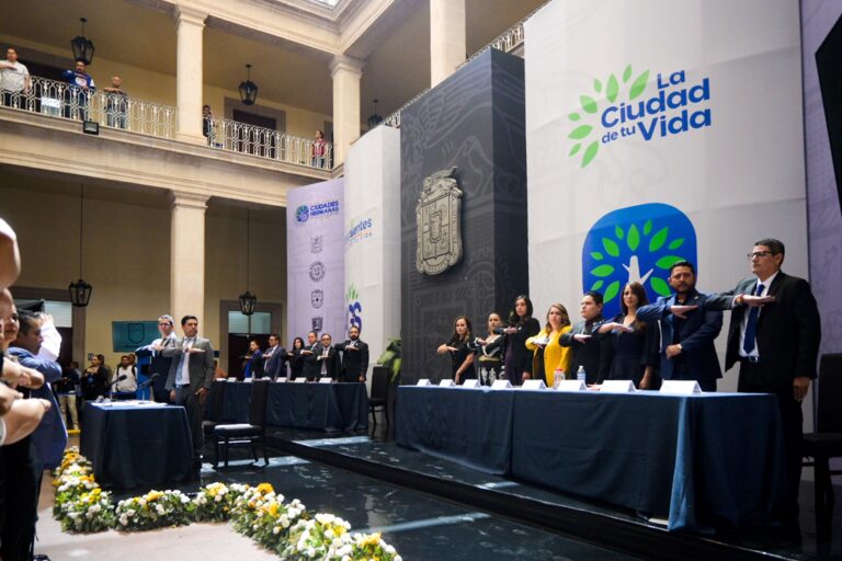 Municipios de Aguascalientes y Villa de Álvarez firman hermanamiento