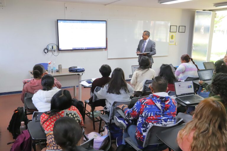 Maestros UAA: vocación docente como motor de calidad educativa