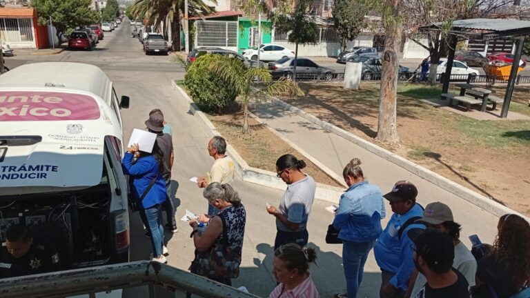Renovación de licencias y curso de manejo en CETis 80 el 27 de mayo