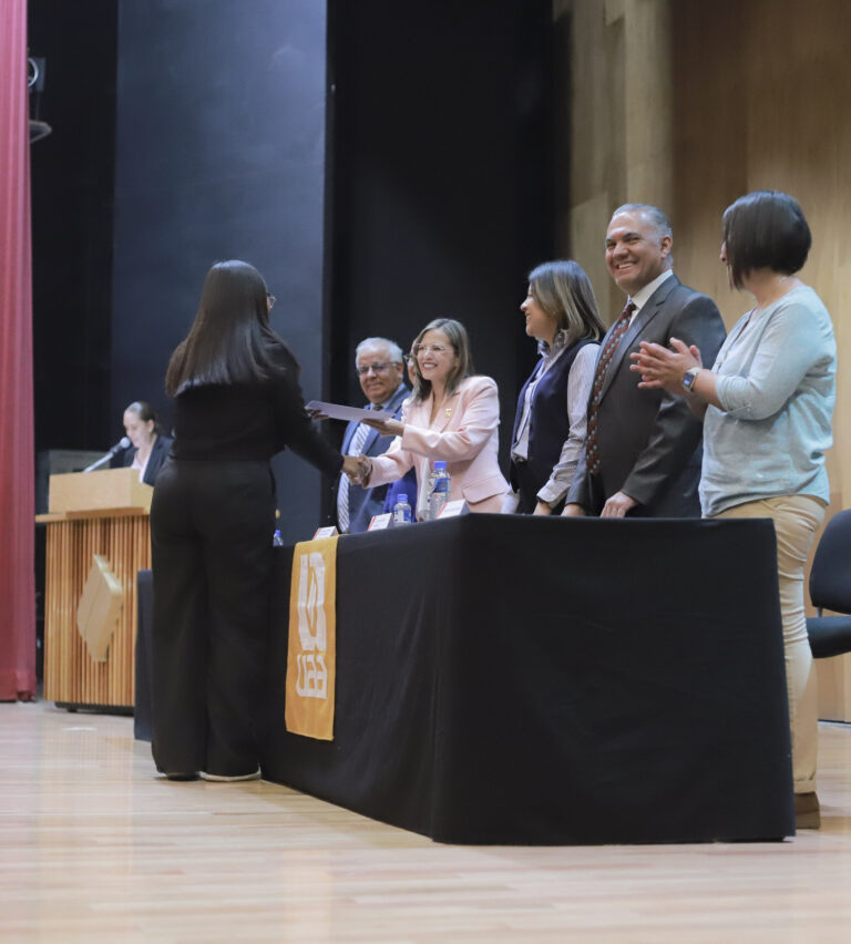 El éxito no es un accidente: UAA reconoce a estudiantes de excelencia