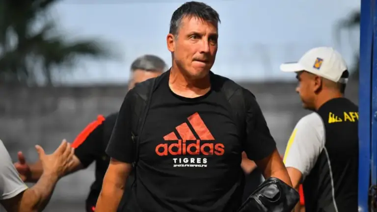 Siboldi Llega a Mazatlán FC: El cañonero uruguayo que busca estallar la Liga MX