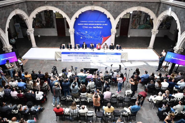 Nuevo vuelo Aguascalientes-La Paz fortalecerá la conectividad nacional e internacional