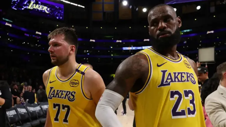 Ni con Doncic. Los Lakers quedan fuera otra vez
