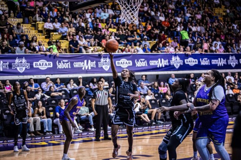 Ruge el Hermanos Carreón: Panteras de Aguascalientes Femenil busca el zarpazo decisivo en el Juego 3 y 4 ante Adelitas de Chihuahua