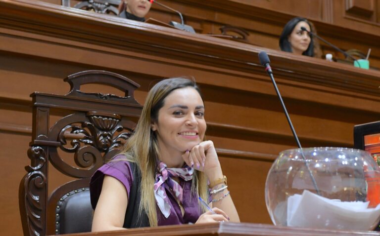 Ana Gómez celebra justicia ciudadana, liderazgos diversos y reformas con sentido social