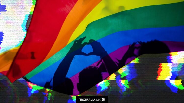 CDMX organizará bandera LGBT+ más grande del mundo en el Zócalo este 22 de junio