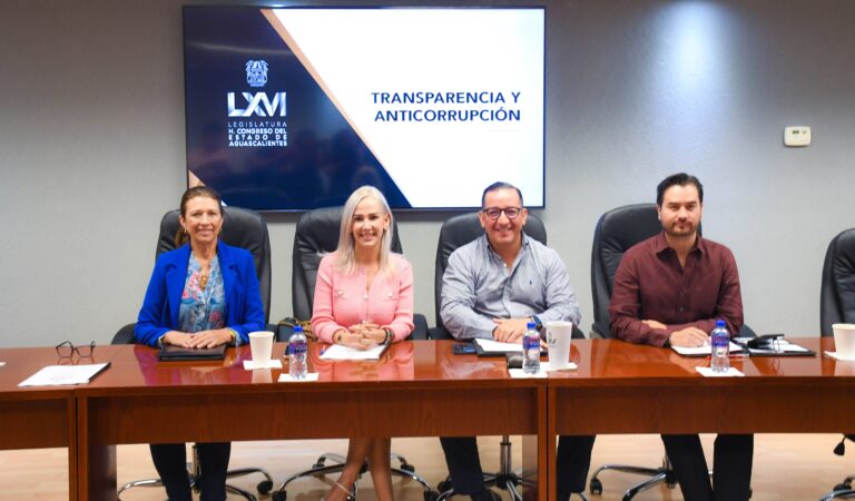 CONGRESISTAS APRUEBAN EN COMISIÓN EXPEDIR DOS REFORMAS EN MATERIA DE TRANSPARENCIA