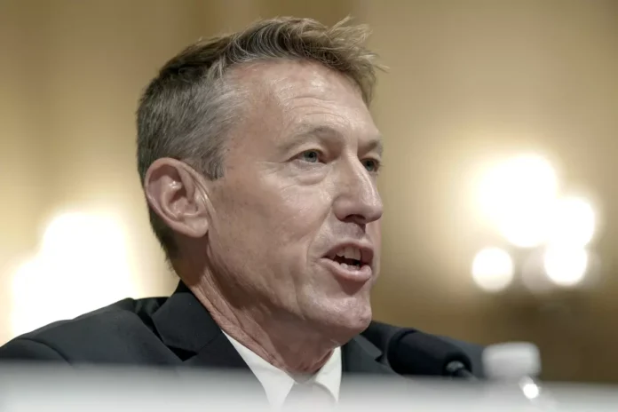 El Senado aprobó a Rodney Scott como comisionado de la Oficina de Aduanas y Protección Fronteriza de EU