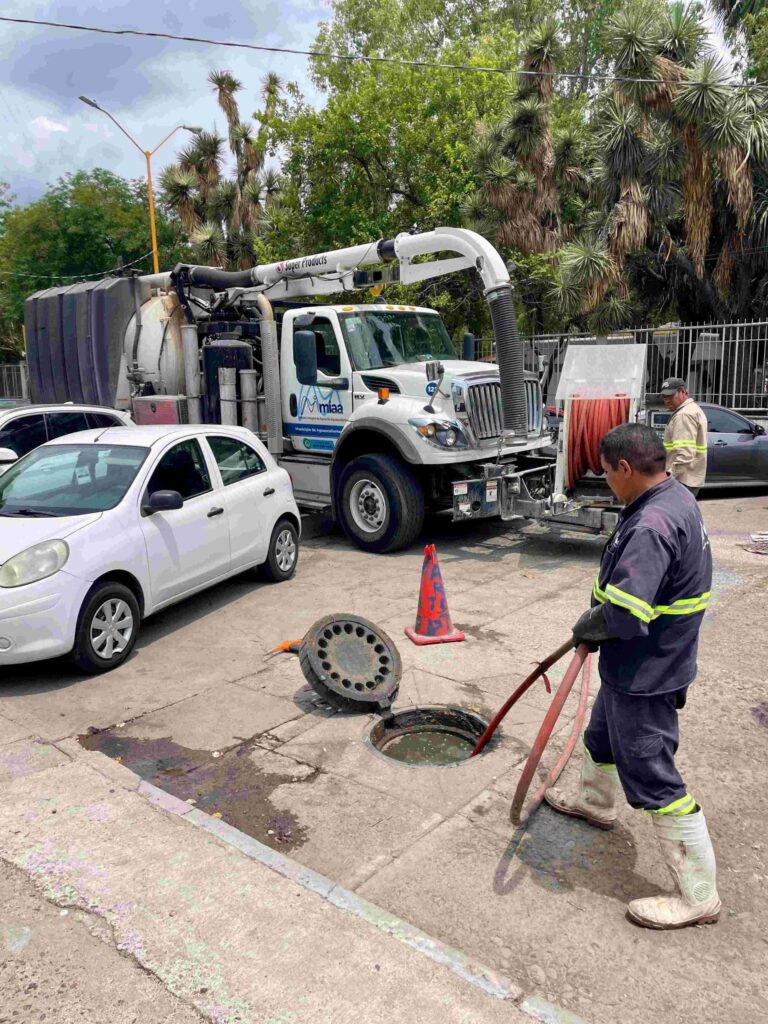 MIAA continúa con acciones preventivas y de mantenimiento al alcantarillado por temporada de lluvias
