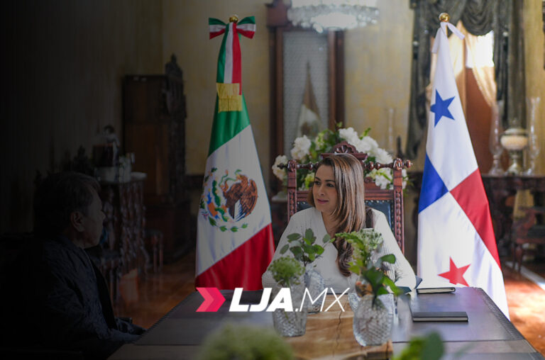 La gobernadora de Aguascalientes Teresa Jiménez recibió al embajador de Panamá en México, Abraham Martínez Montilla