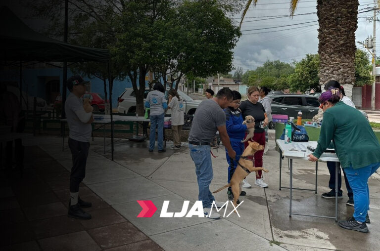 Clínica Veterinaria Móvil dará servicio en cuatro comunidades de Cañada Honda Aguascalientes