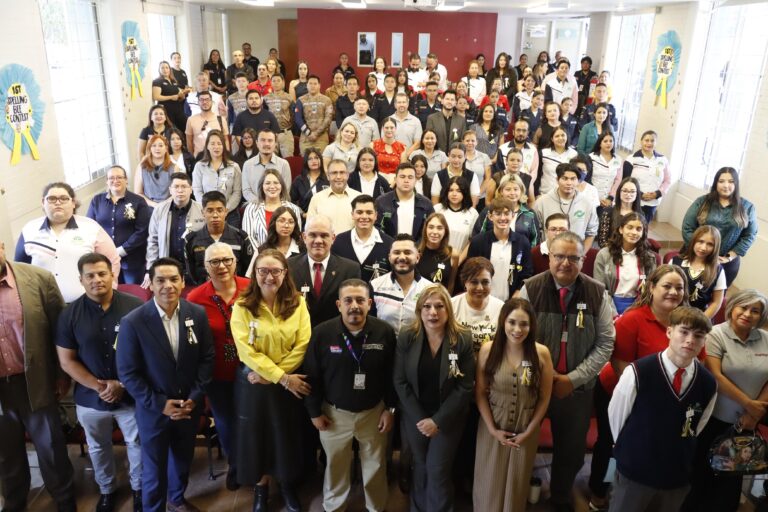 Impulsa Aguascalientes el idioma inglés con concurso estatal de Spelling Bee para bachilleratos