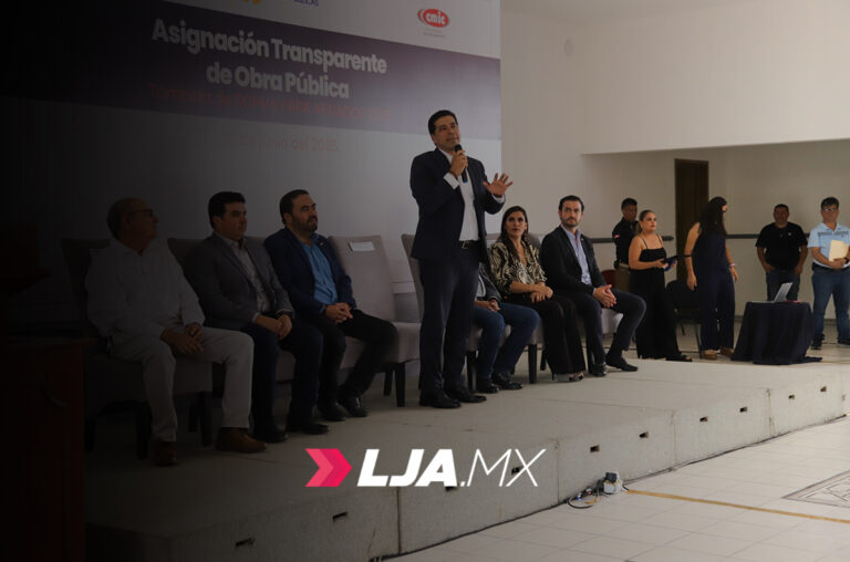 El presidente municipal de Aguascalientes Leonardo Montañez encabeza Asignación Transparente de Obra Pública