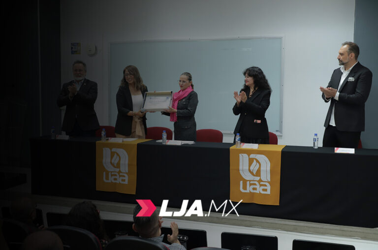 Oxford confía en la UAA para evaluar el nivel de inglés en Aguascalientes